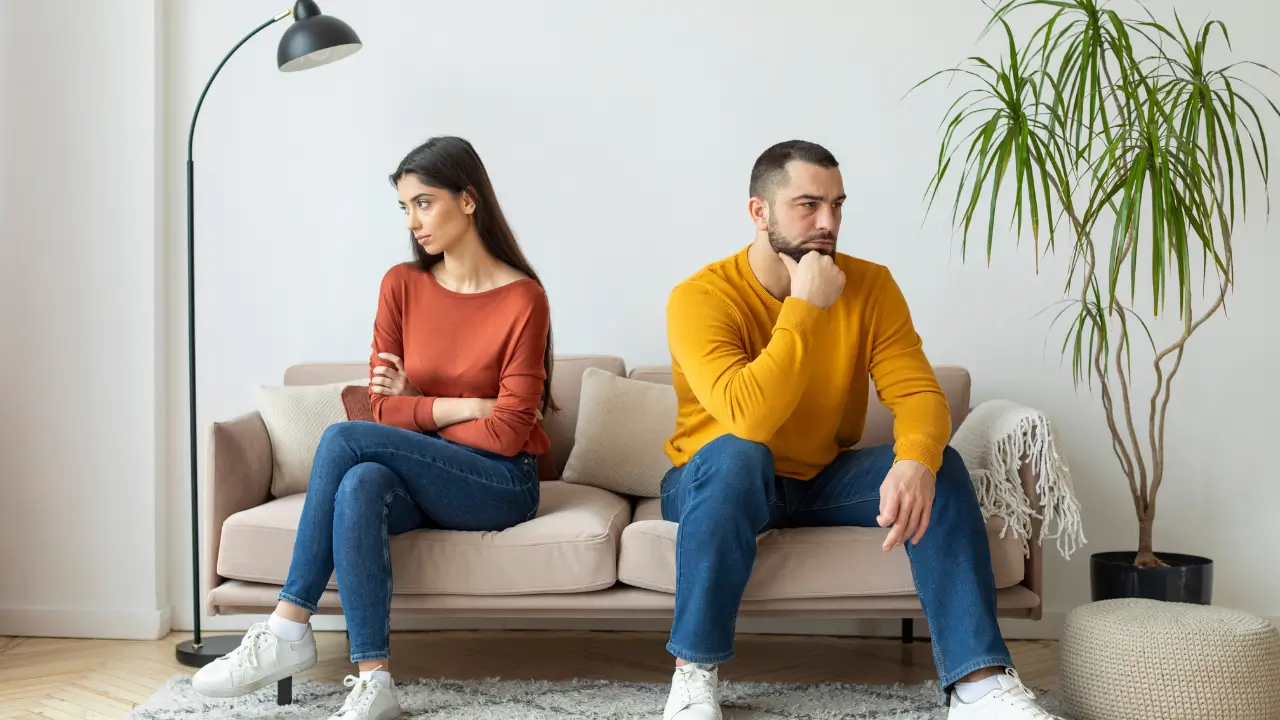 Namoro que Atrasa a Vida